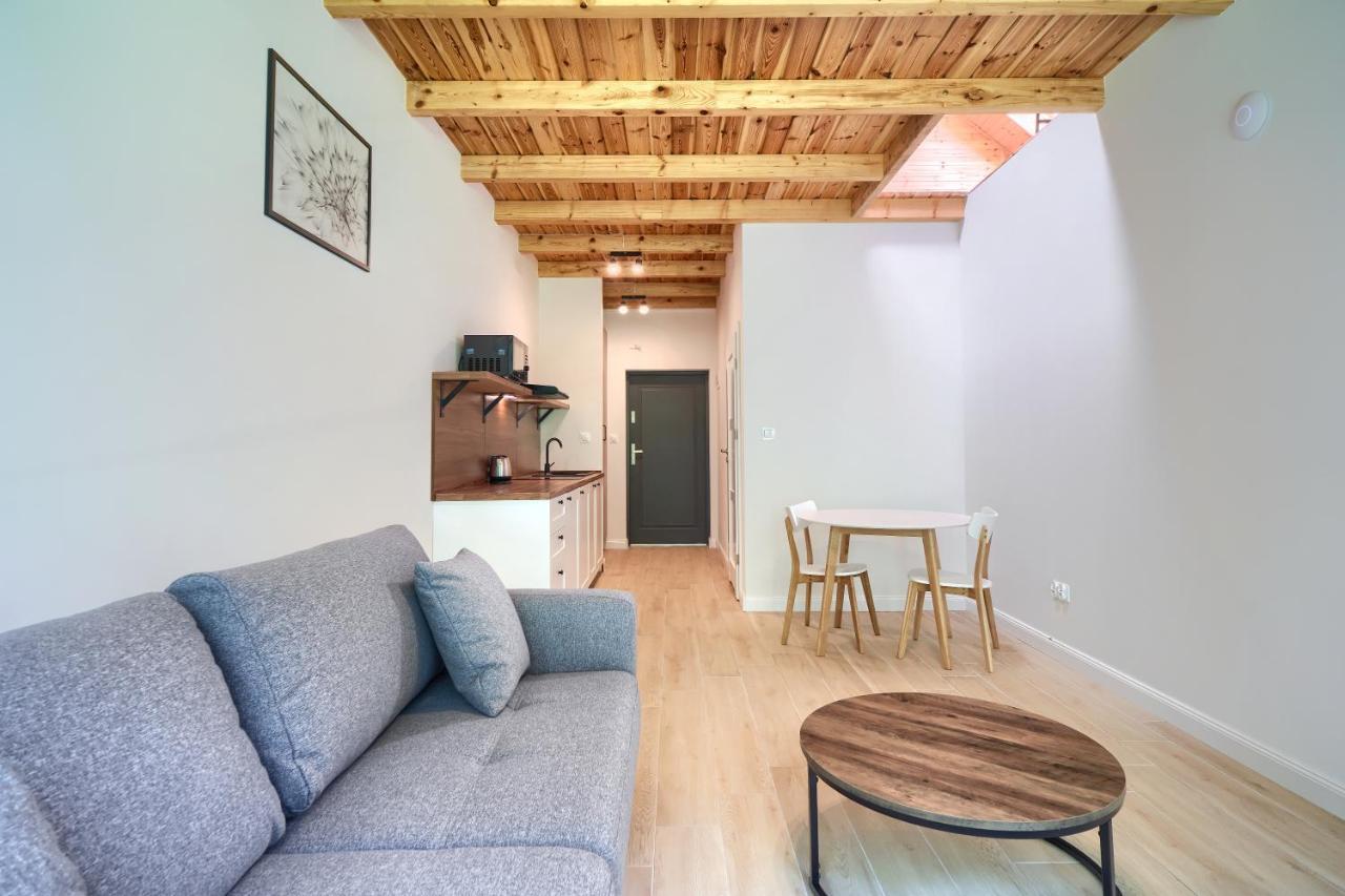 Apartamenty 7 Debow Pleśna Extérieur photo